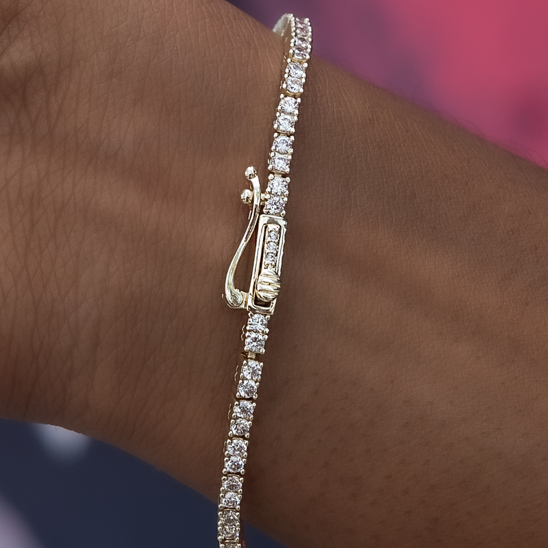 Diamond Tennis Bracelet in Yellow Gold- 2mm