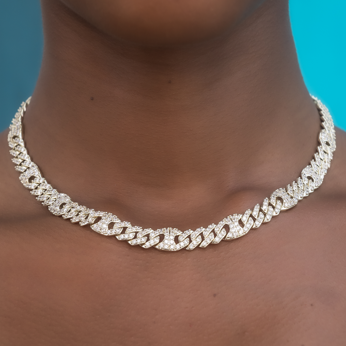 Iced Mariner Cuban Necklace in Yellow Gold- 9mm