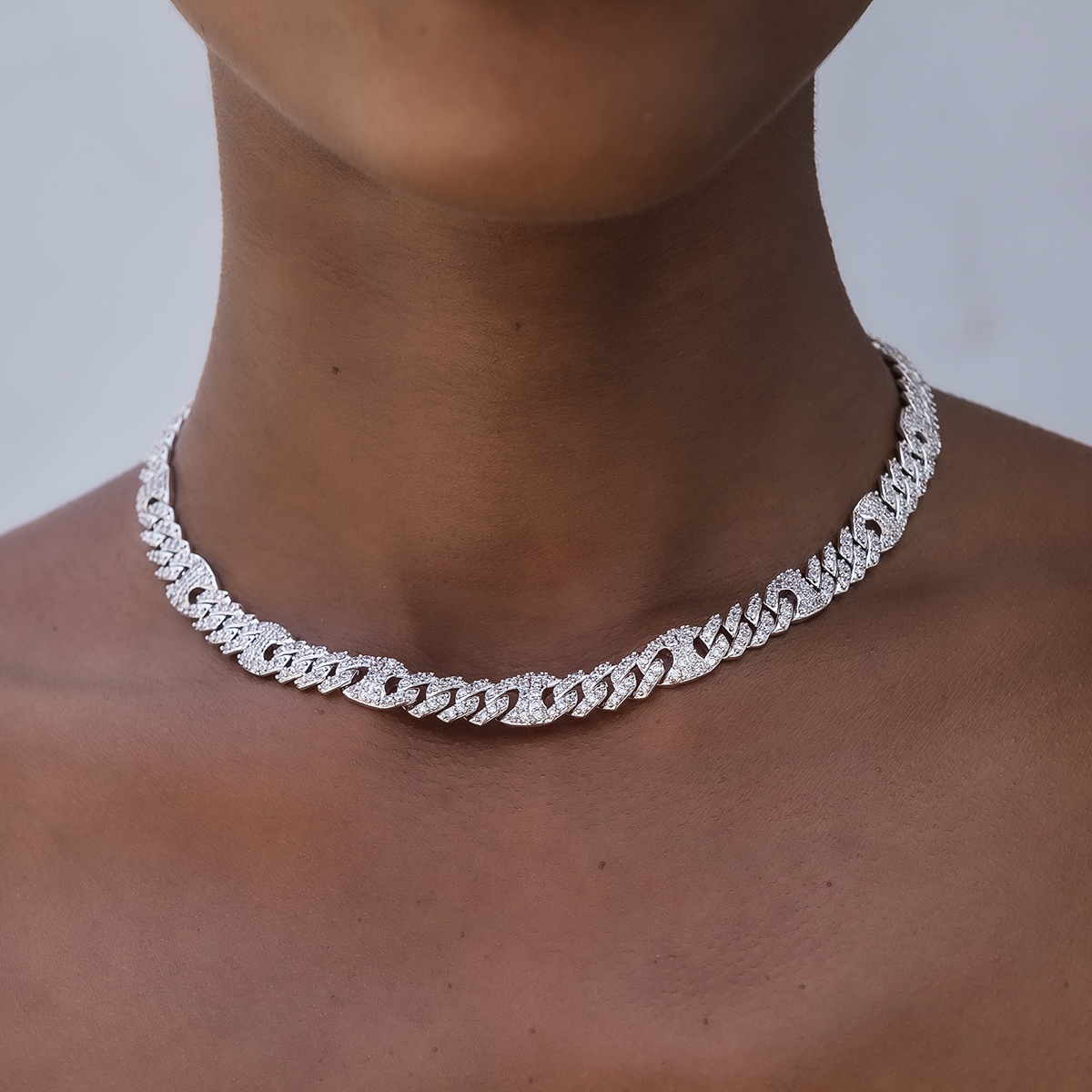 Iced Mariner Cuban Necklace in White Gold- 9mm