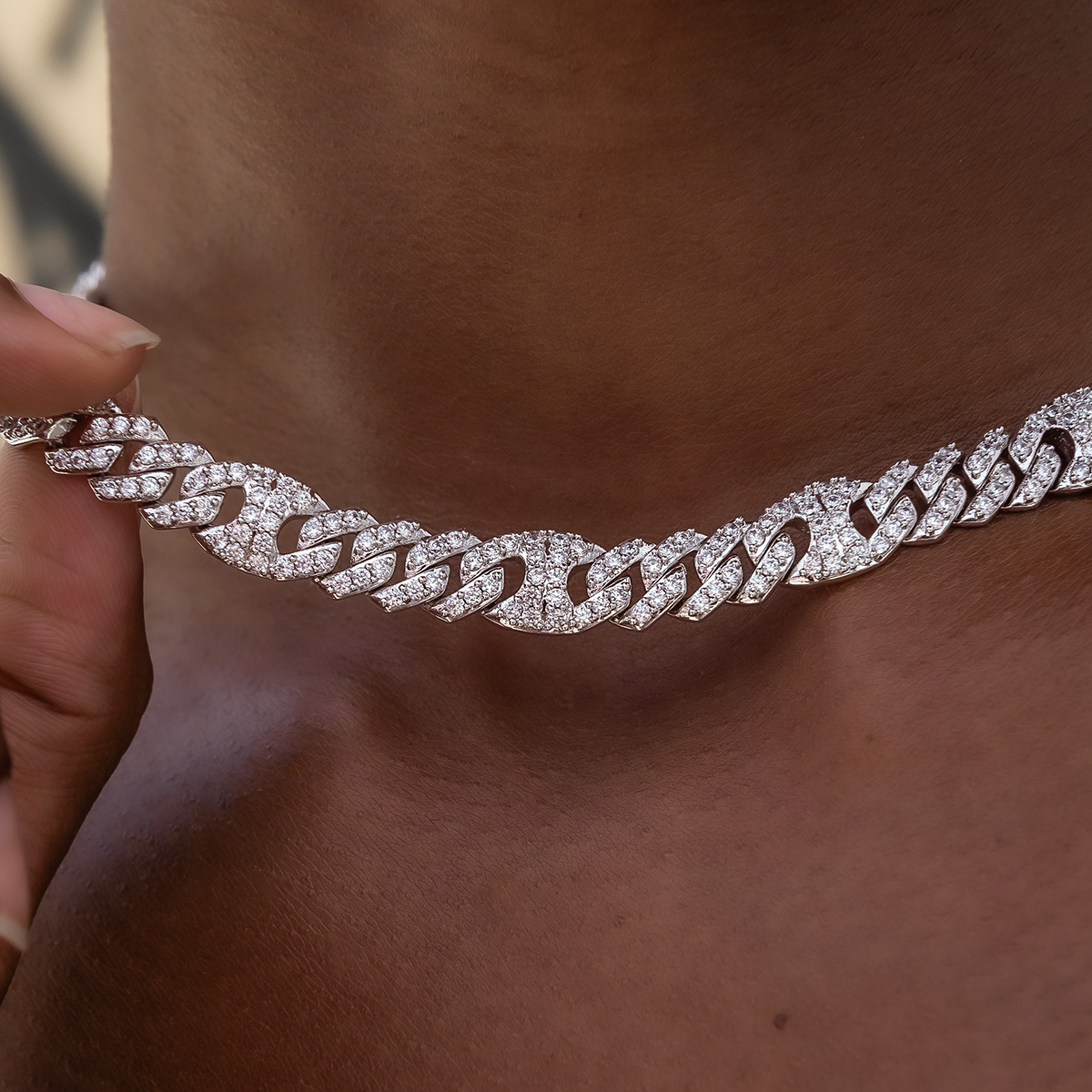 Iced Mariner Cuban Necklace in White Gold- 9mm
