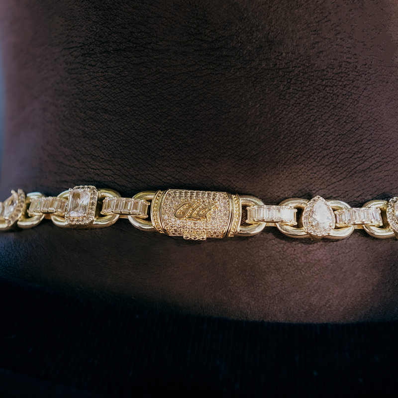 Round Stone Star Tennis Chain + Diamond Cluster Mariner Chain Bundle in Yellow Gold