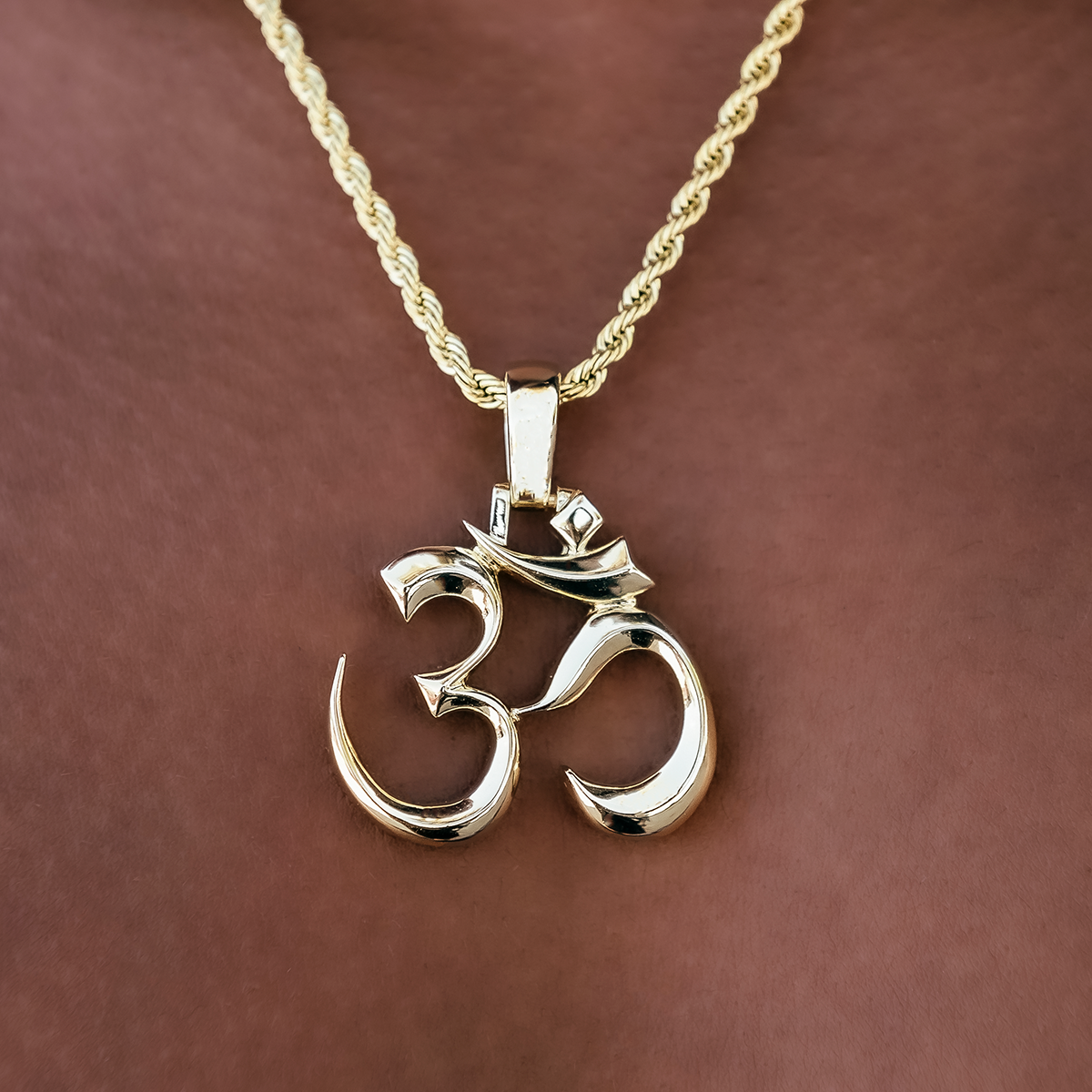 Ohm Pendant