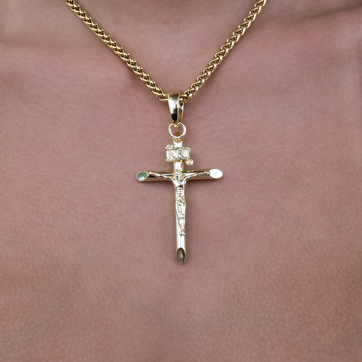 Large Crucifix Cross Pendant in Yellow Gold