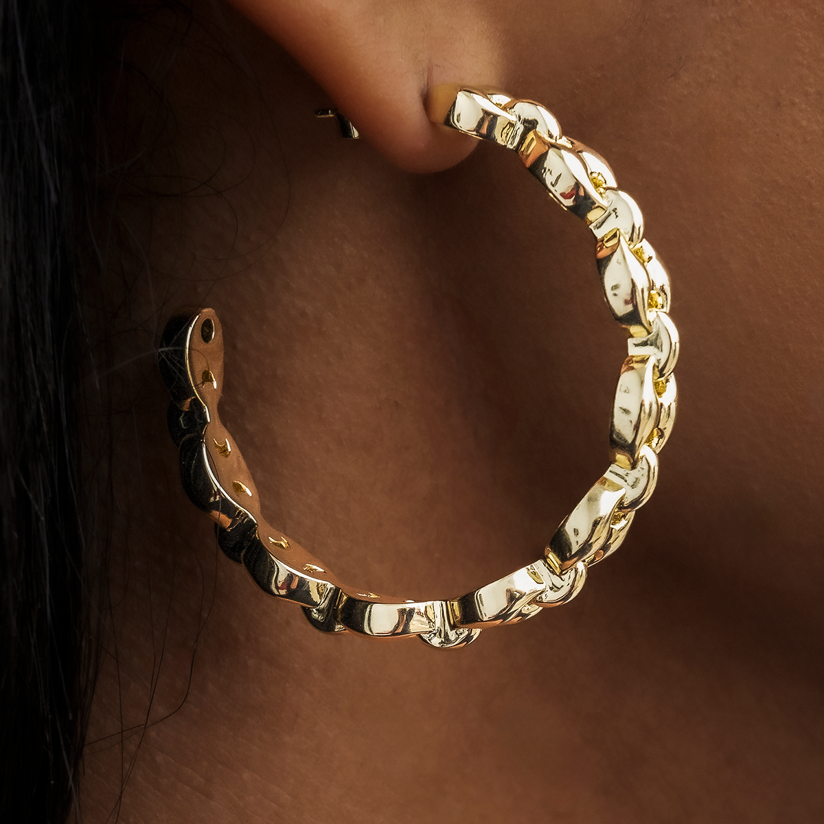 Valentina Hoop Earrings - Yellow Gold