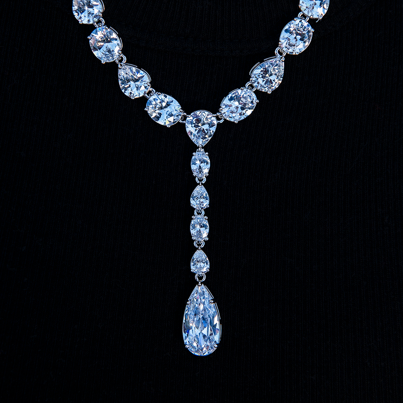 Diamond Teardrop Lariat Necklace in White Gold