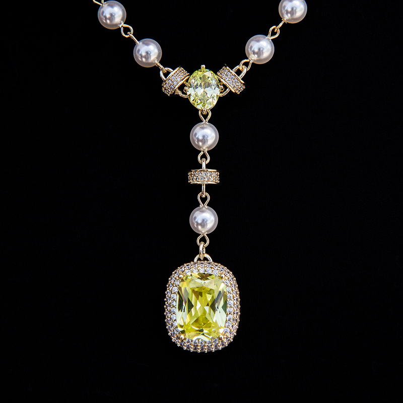 Pearl Canary Gemstone Lariat Necklace in Yellow Gold