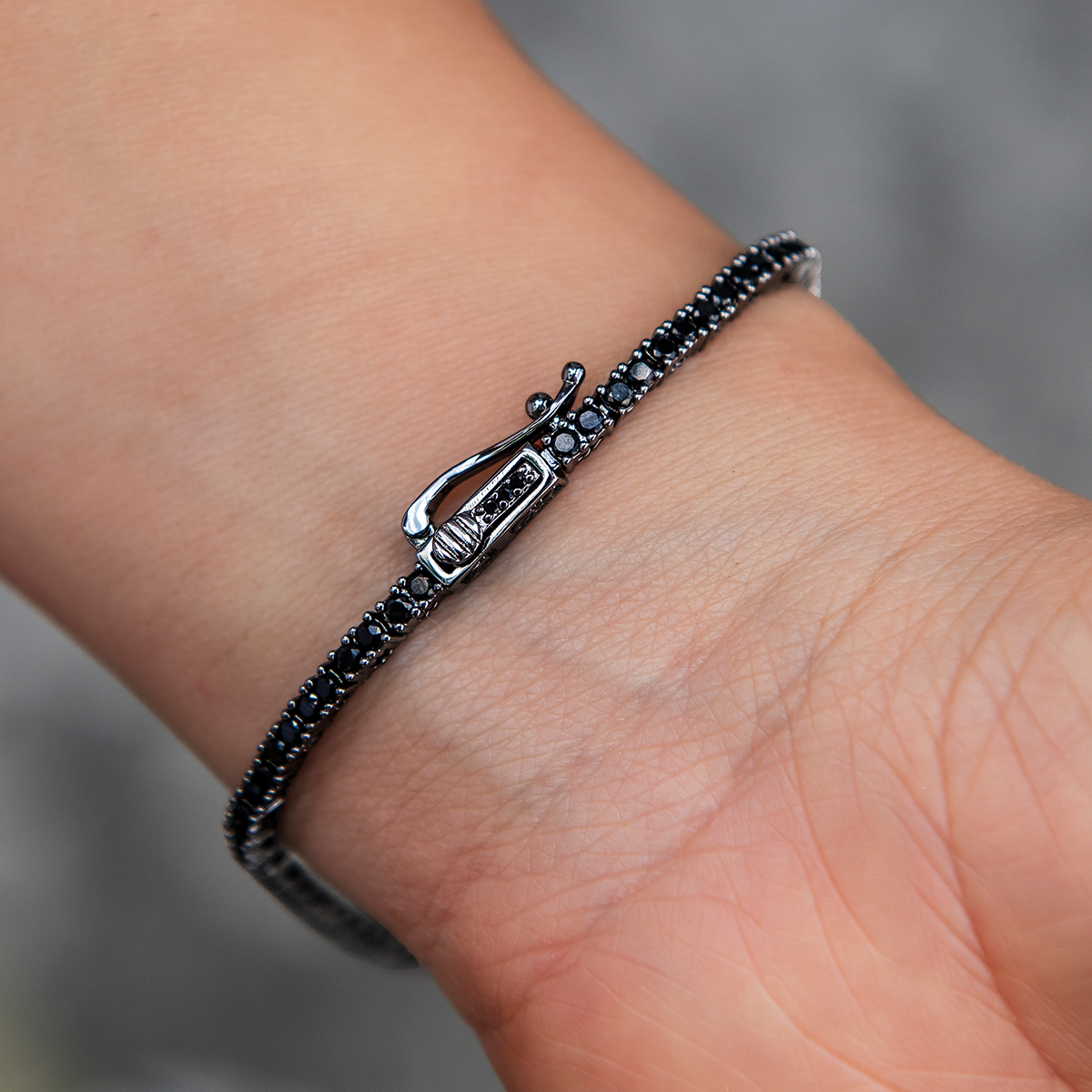 Diamond Tennis Bracelet in Black- 2mm