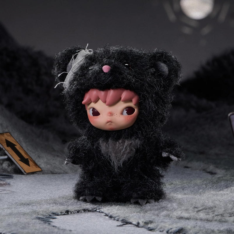 POP MART Hirono Road Journal Series-Plush Doll Pendant Blind Box Mystery Box Figures, Collectible Toys, Bag Charms, Holiday Birthday Gifts for Girls and Boys, Single Box