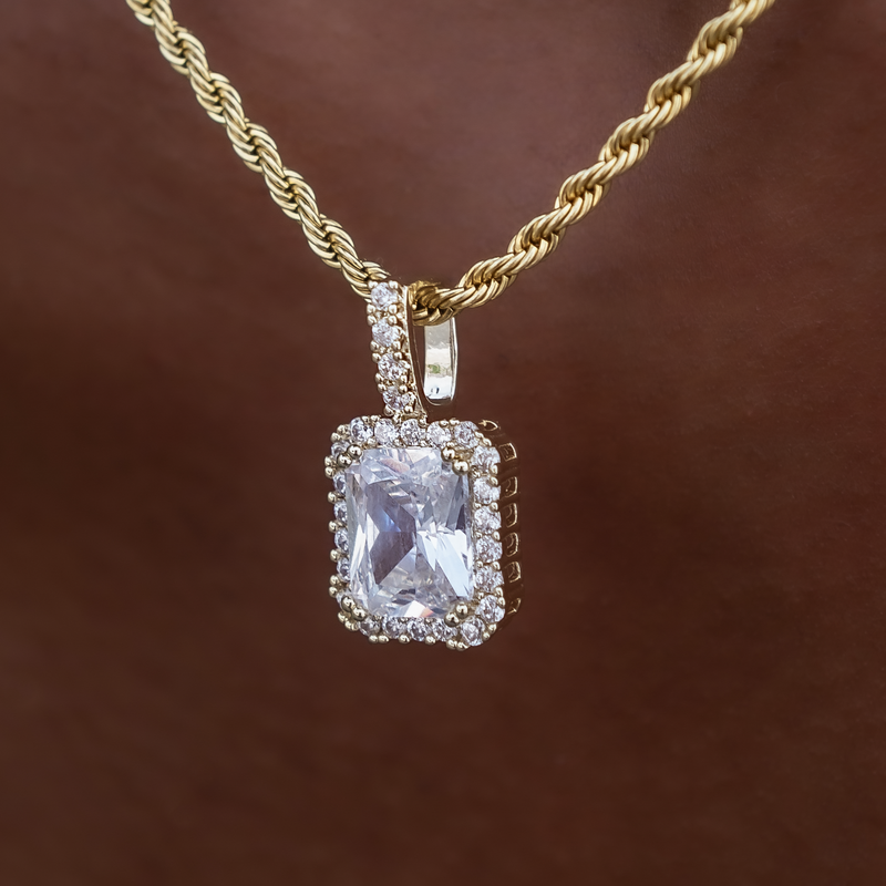 Micro Diamond Stone Pendant in Yellow Gold