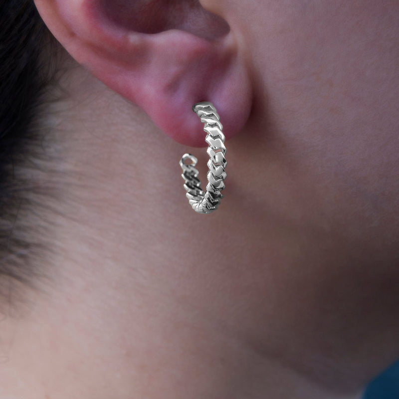 Micro Cuban Prong Hoop Earrings in White Gold- 6mm