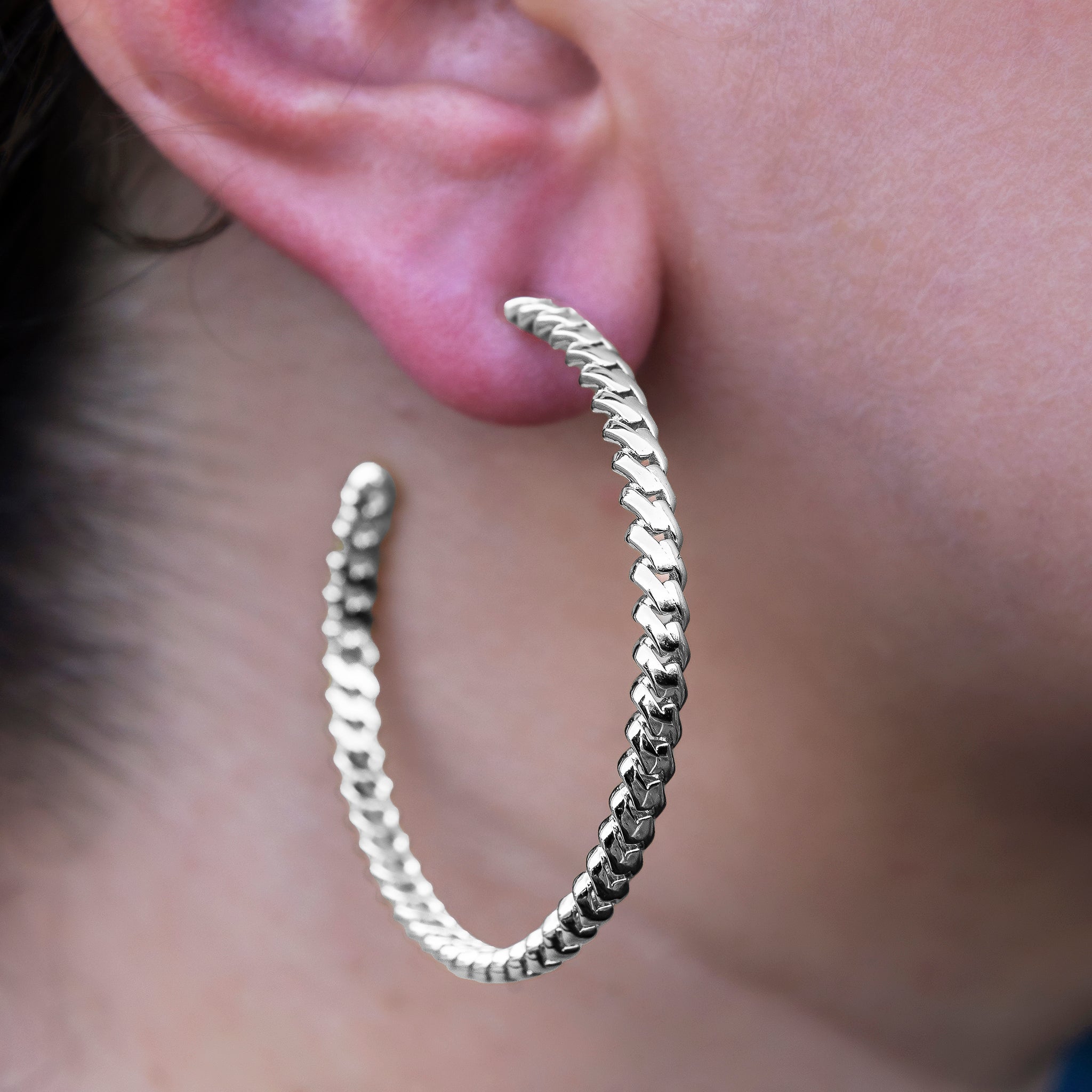 Micro Cuban Prong Hoop Earrings in White Gold- 6mm