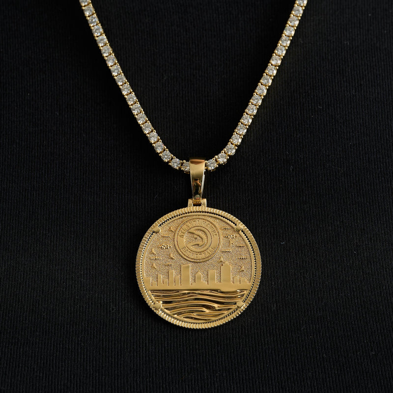 Atlanta Hawks Official NBA Coin Pendant in Yellow Gold