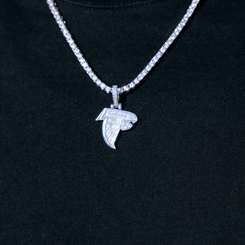 Micro Atlanta Falcons Official NFL Logo Pendant in White Gold