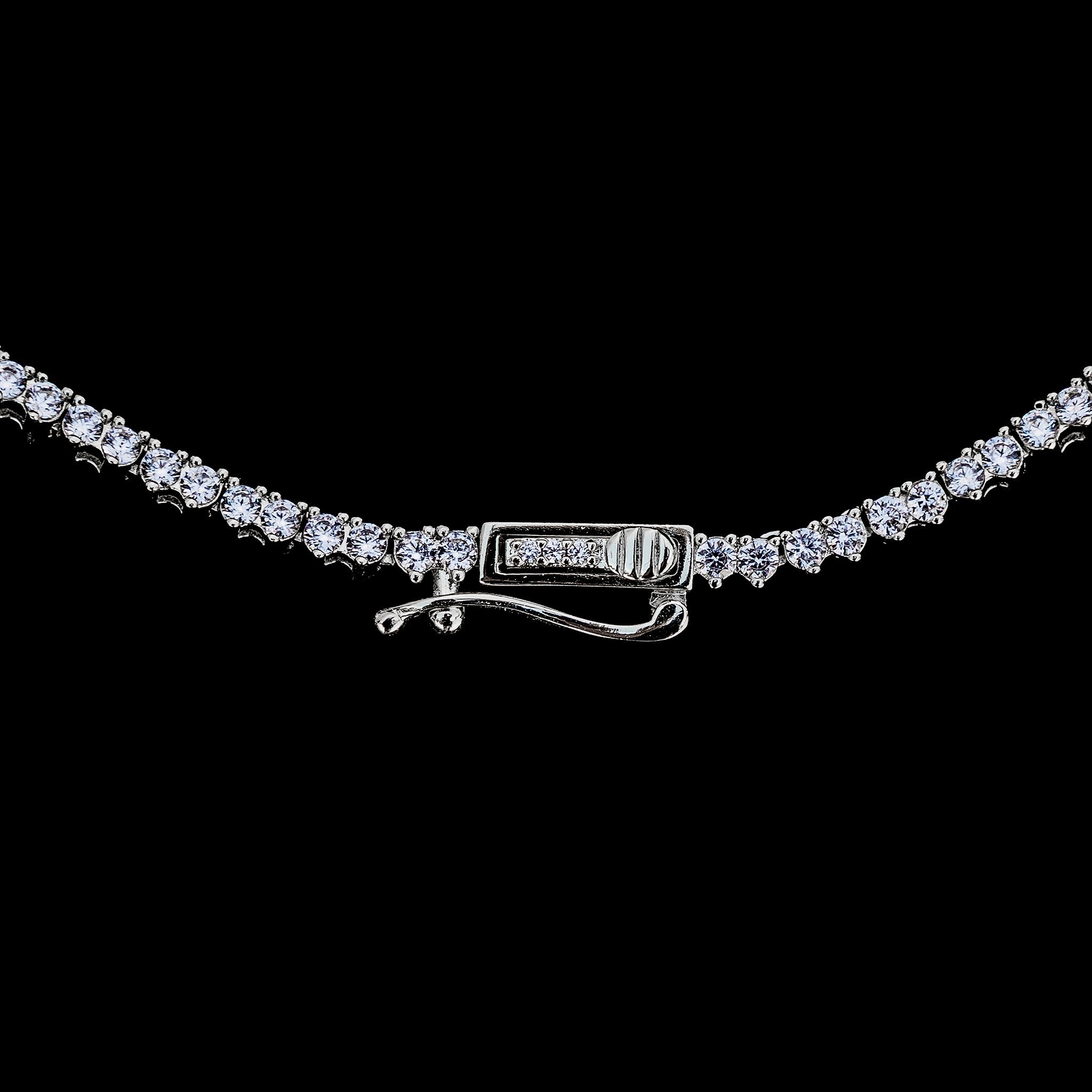 3 Prong Tennis Necklace in White Gold -2mm