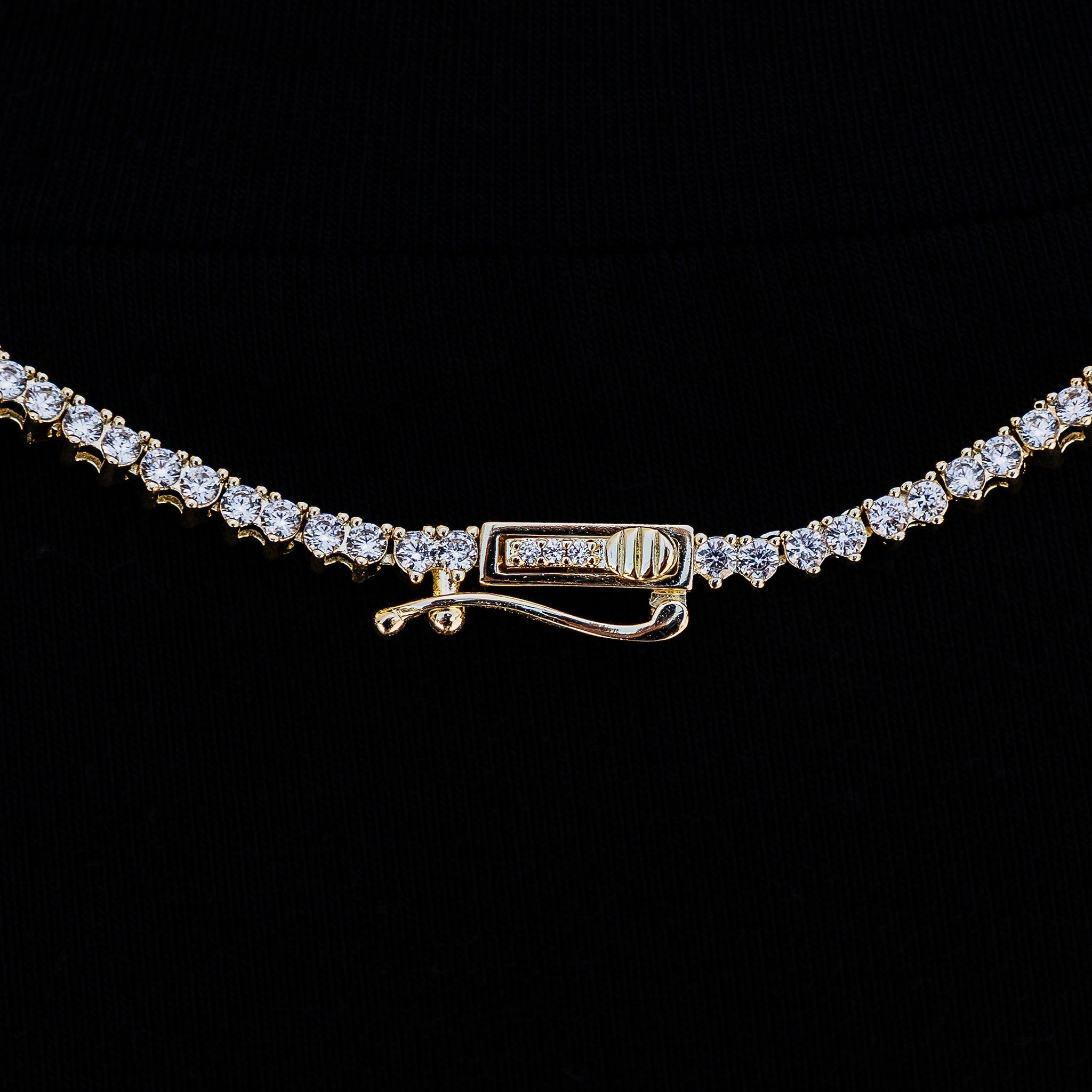 3 Prong Tennis Necklace in Yellow Gold -2mm
