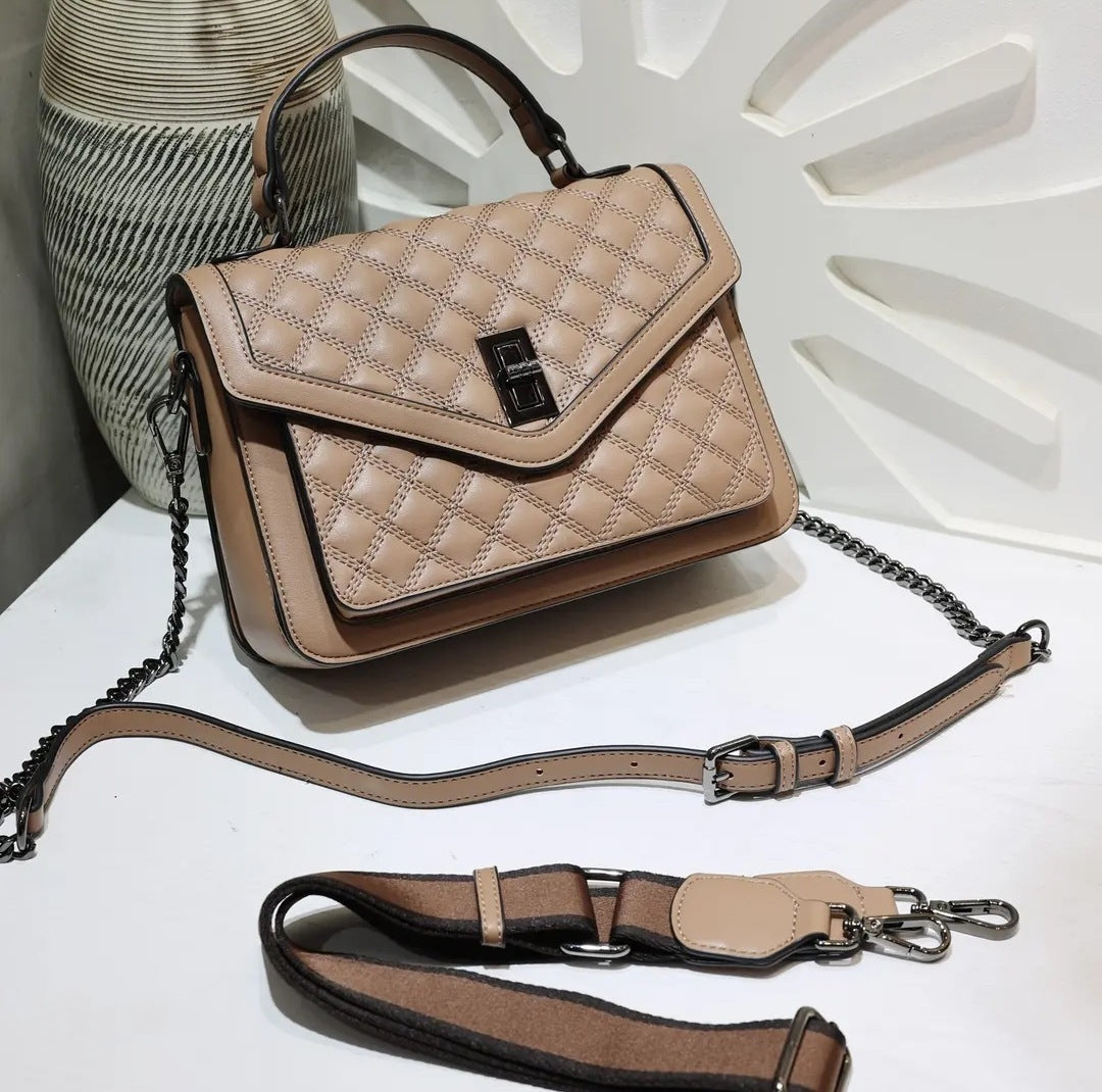 2026 Classic New Shoulder/Crossbody Quilted Bag