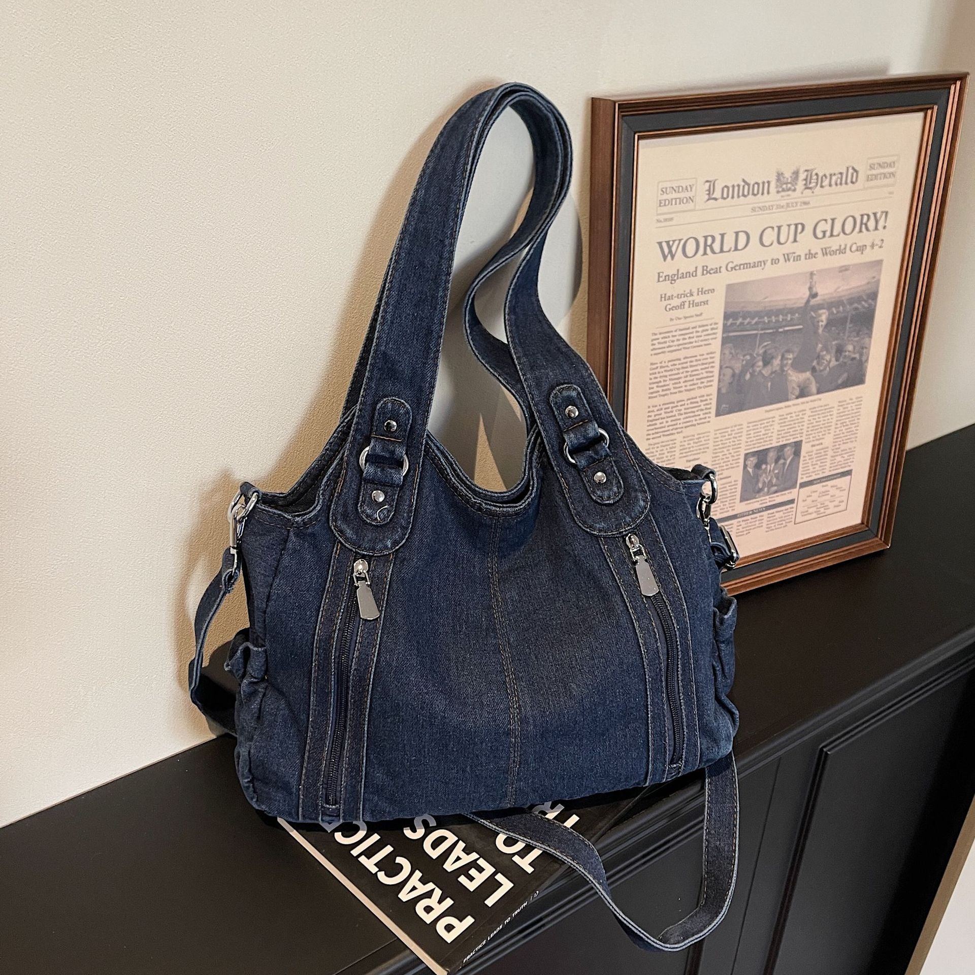 Retro Denim Messenger Bag Large Capacity Commuting Tote