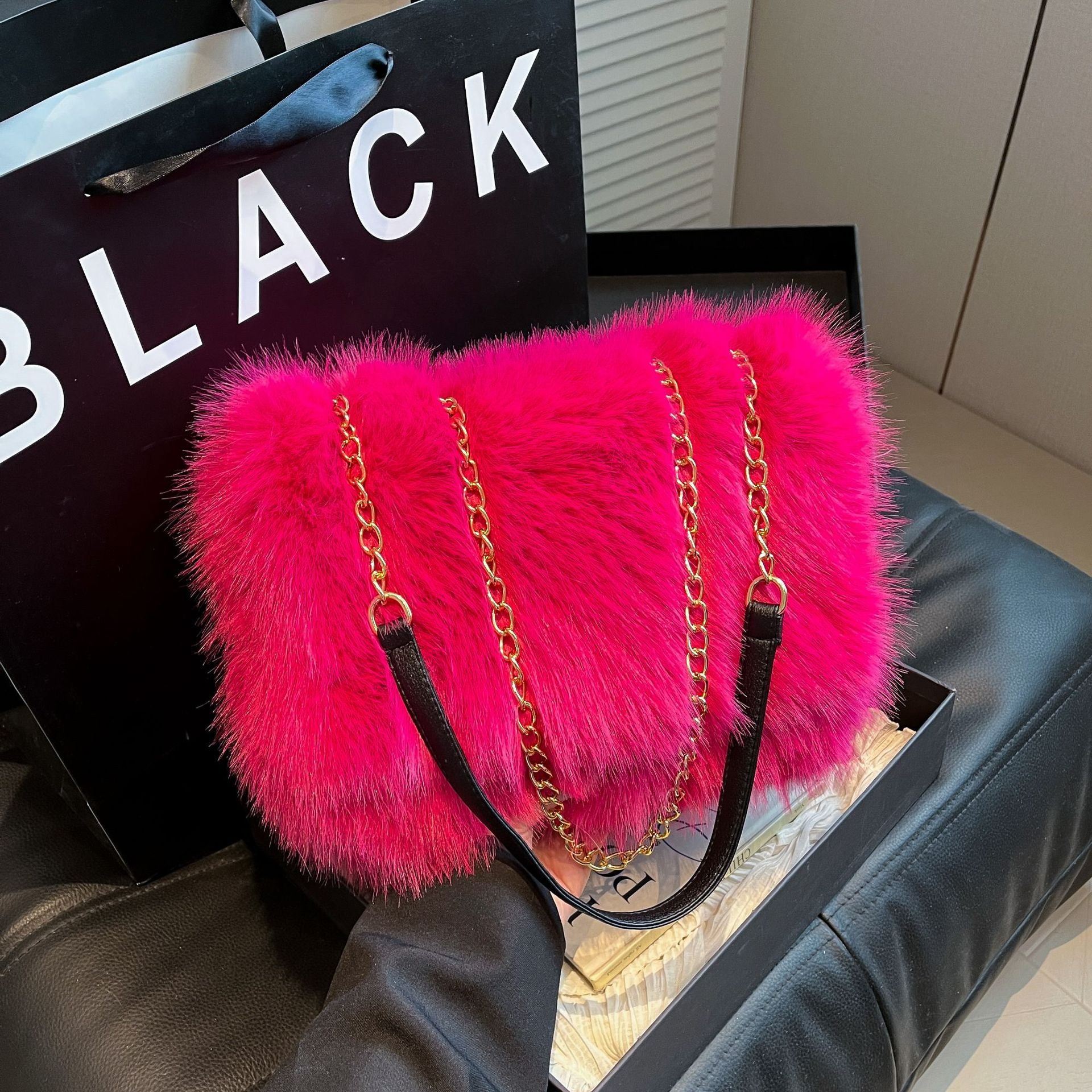 Light Luxury Women's Shoulder Bag Large Capacity Casual Messenger Bag