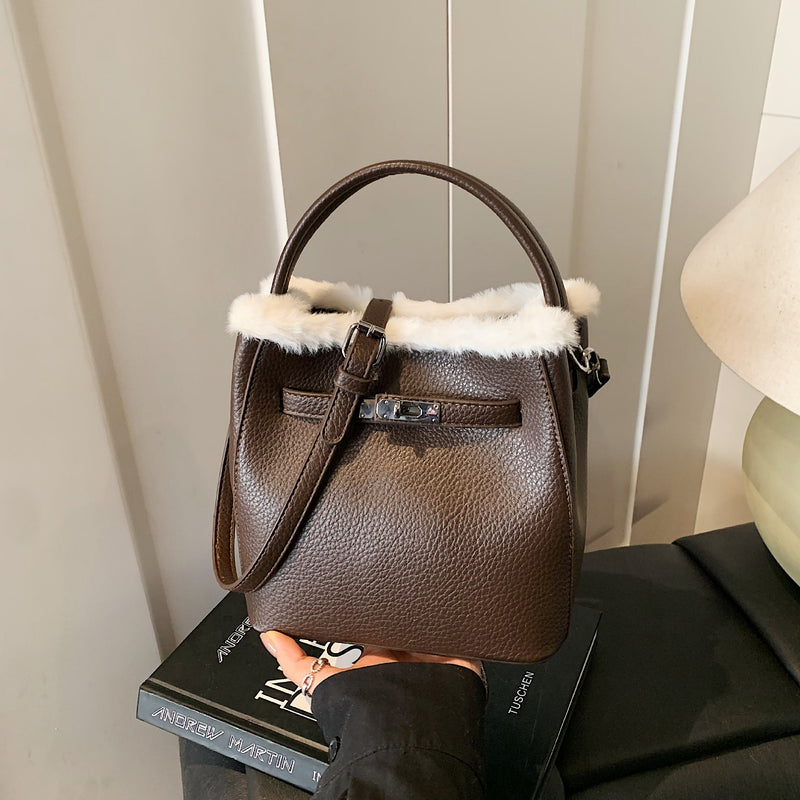 Retro Trend Bucket Handbag Fashion Plush Splicing Lock Messenger Bag