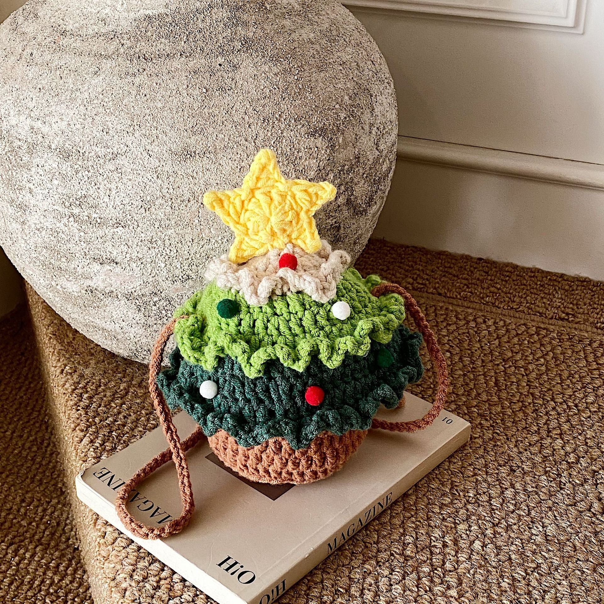 Trendy Christmas Tree Knitted Messenger Bag