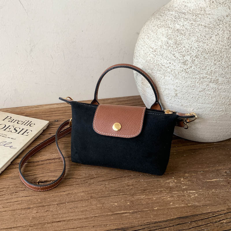Niche Dragon Xiang Water Dumpling Women's Crossbody Bag