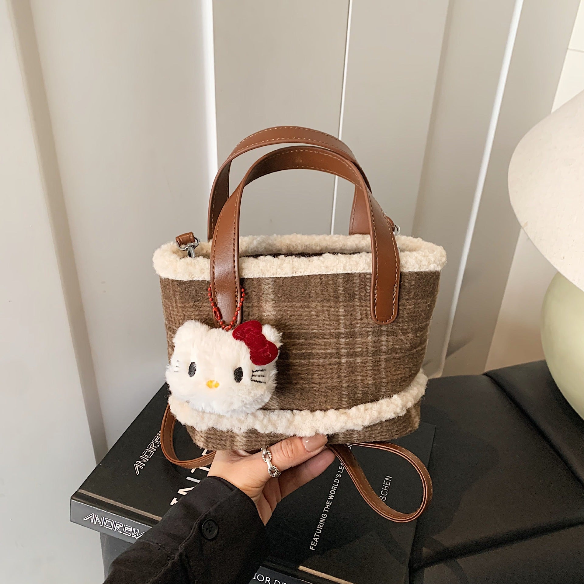 Cute Plaid Portable Bucket Bag Messenger Bag