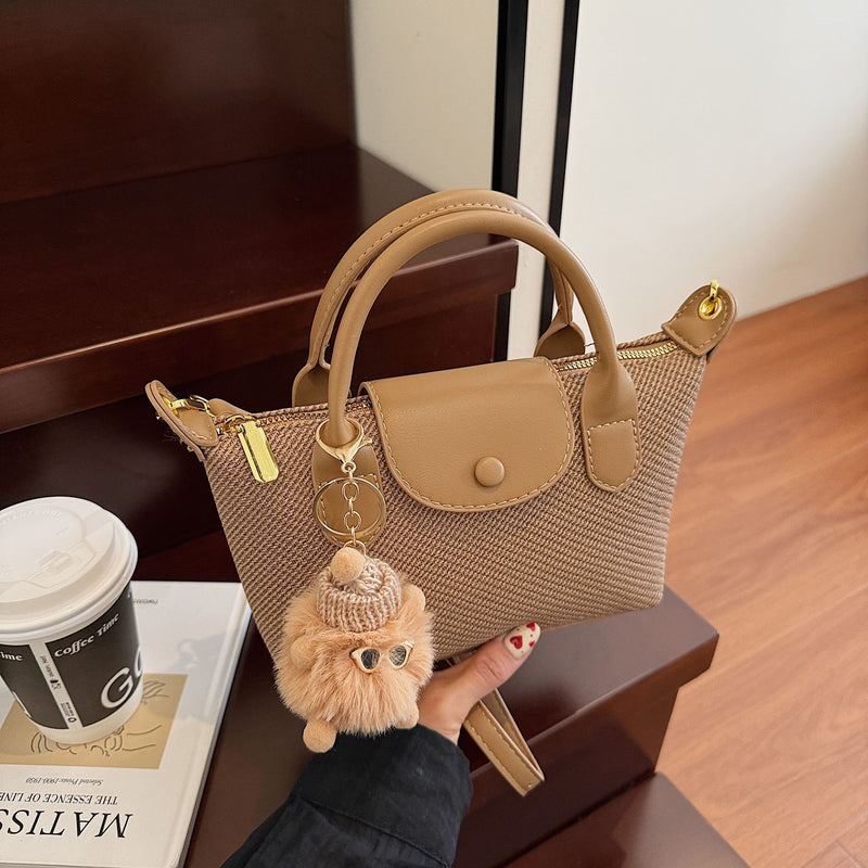 Portable Dumpling Shoulder Bag for Women, Light Luxury