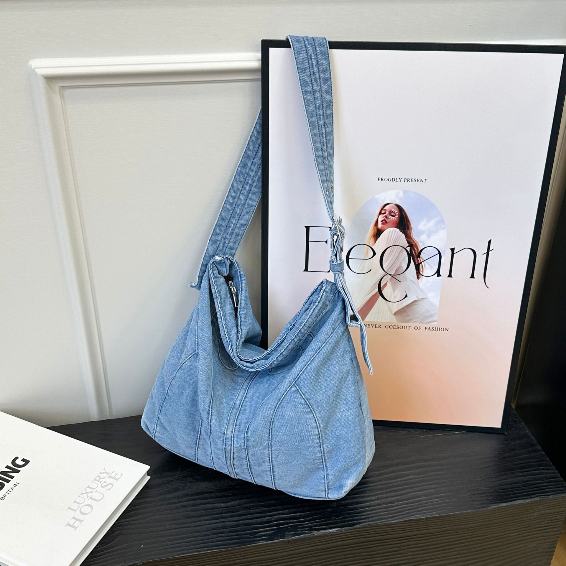 Retro Denim Croissant Messenger Bag Large Capacity Thickened Fabric
