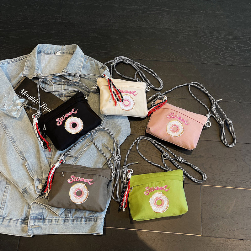 Donut Chain Shoulder Bag for Women Fashion Commuter Bag