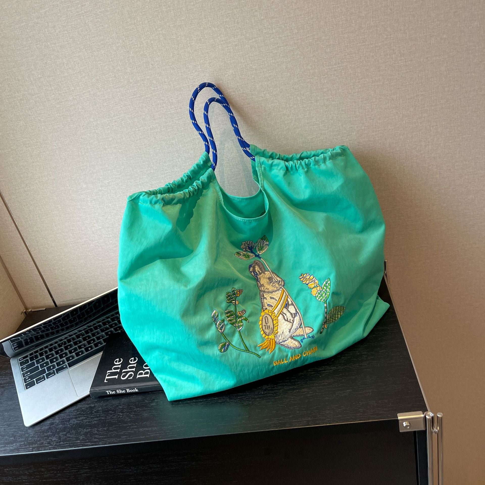 Rabbit Embroidery Shoulder Bag with Drawstring Chain