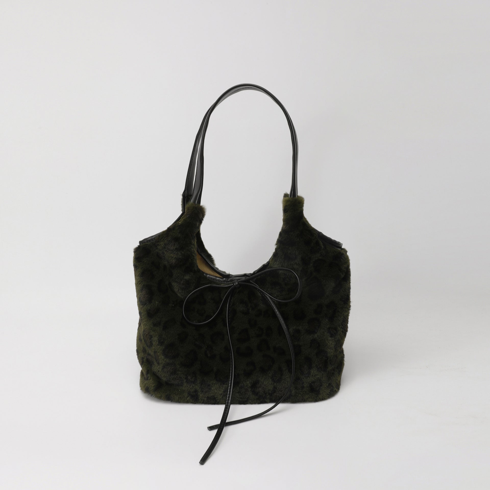 Leopard Print Plush Tote Bag for Women Light Luxury Commuter Bag