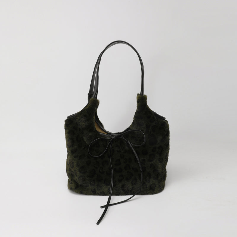 Leopard Print Plush Tote Bag for Women Light Luxury Commuter Bag