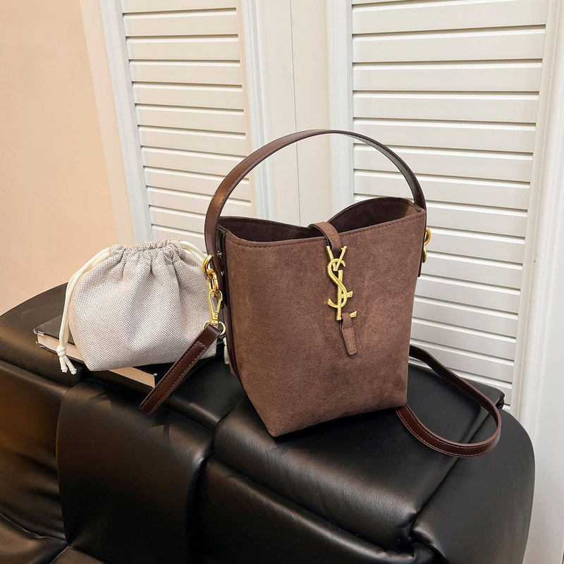 Retro Poplar Forest Bucket Bag Old Money Messenger Bag