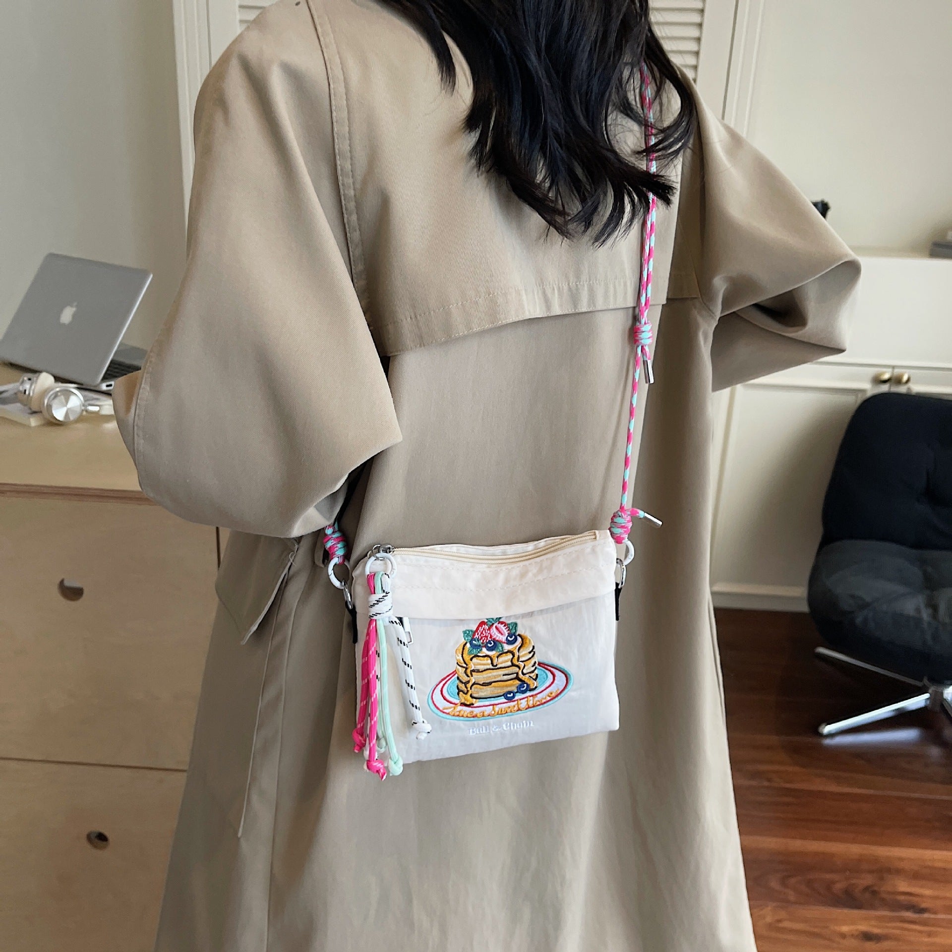 Ese Embroidered Cake Messenger Bag Ball Chain Waterproof Nylon Sweet Cute Shoulder Bag