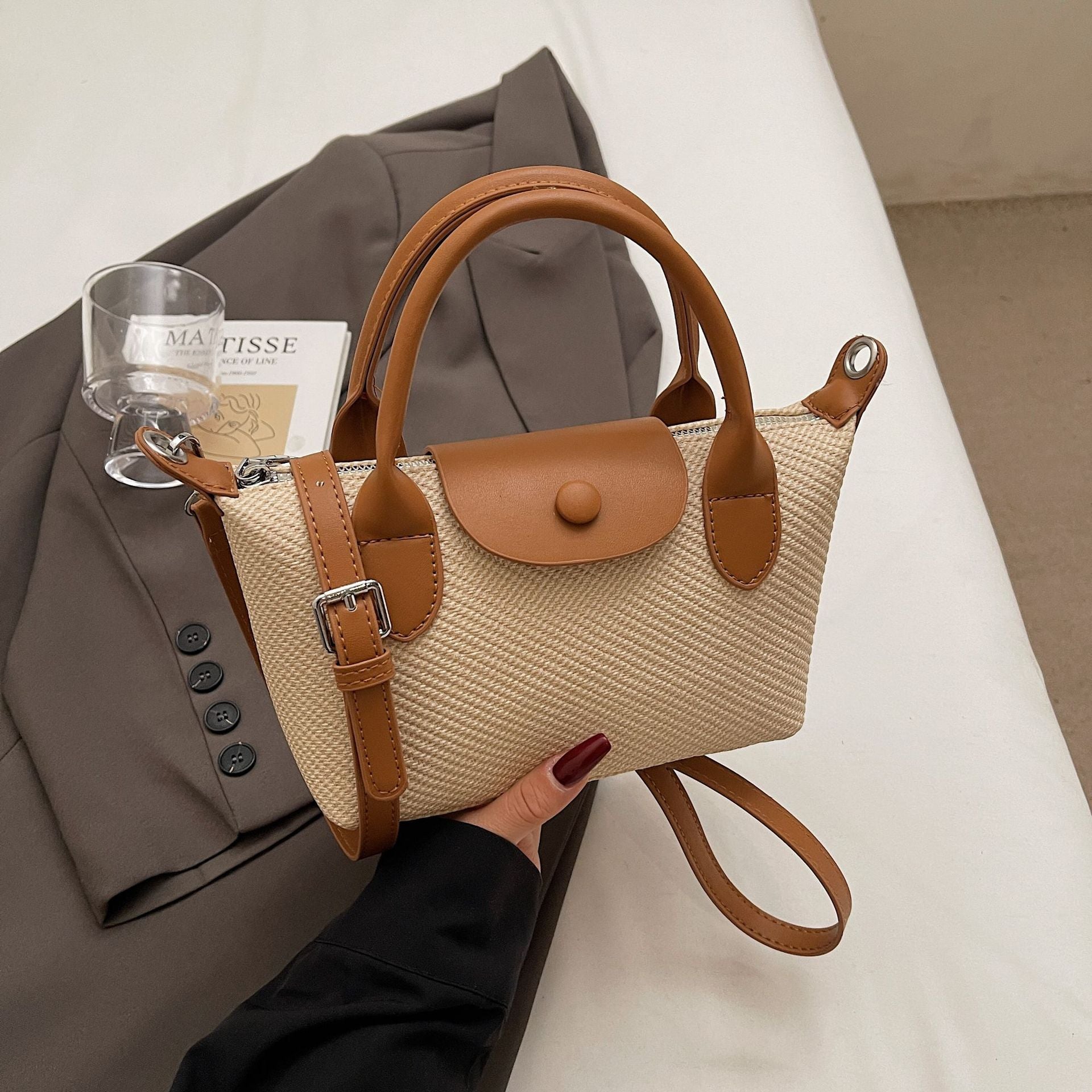 Niche Dragon Dumpling Bag Women's Contrast Shoulder Handbag