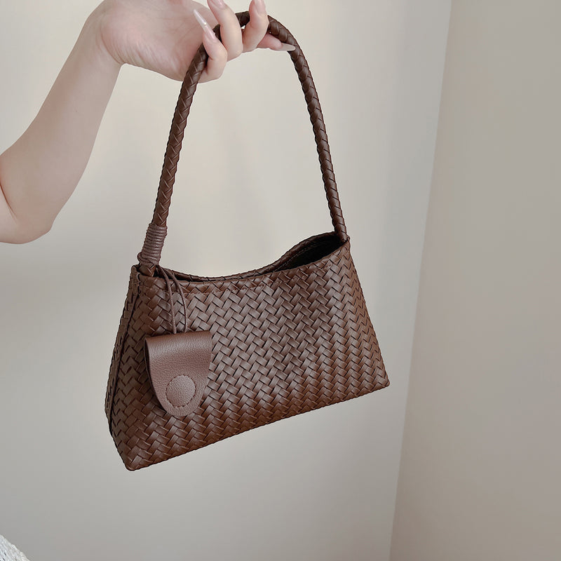 Niche Hand-Woven Underarm Bag for Women - Large Capacity Casual Shoulder Bag