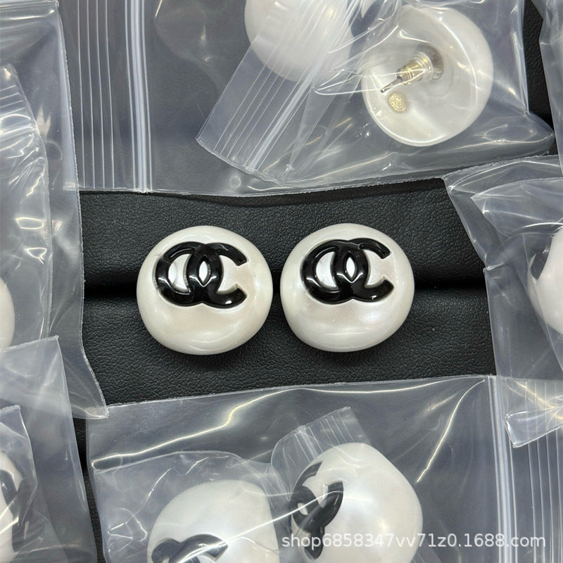 Elegant Enamel Pearl Stud Earrings for Women