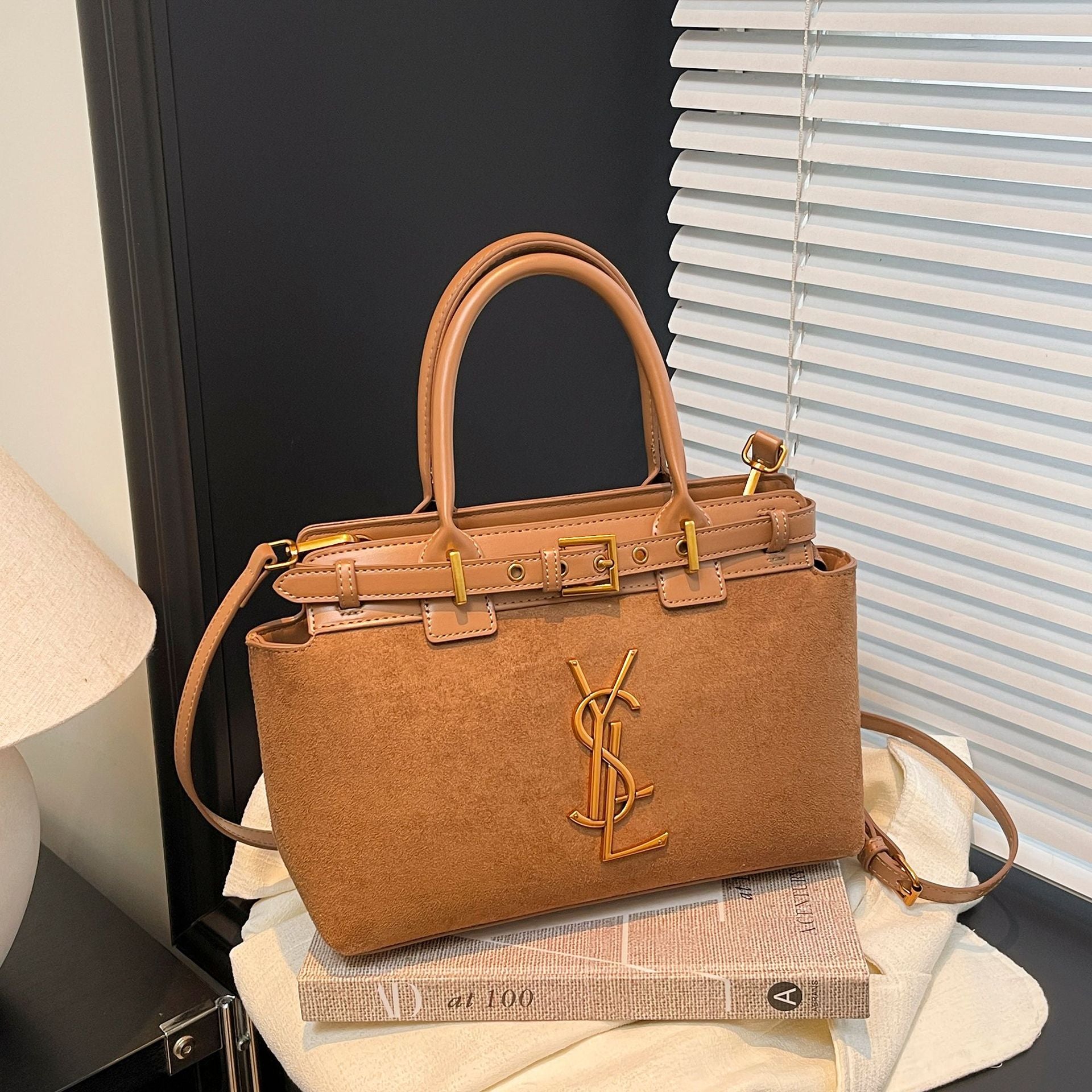 Fashion Large Capacity Women's Shoulder Messenger Handbag