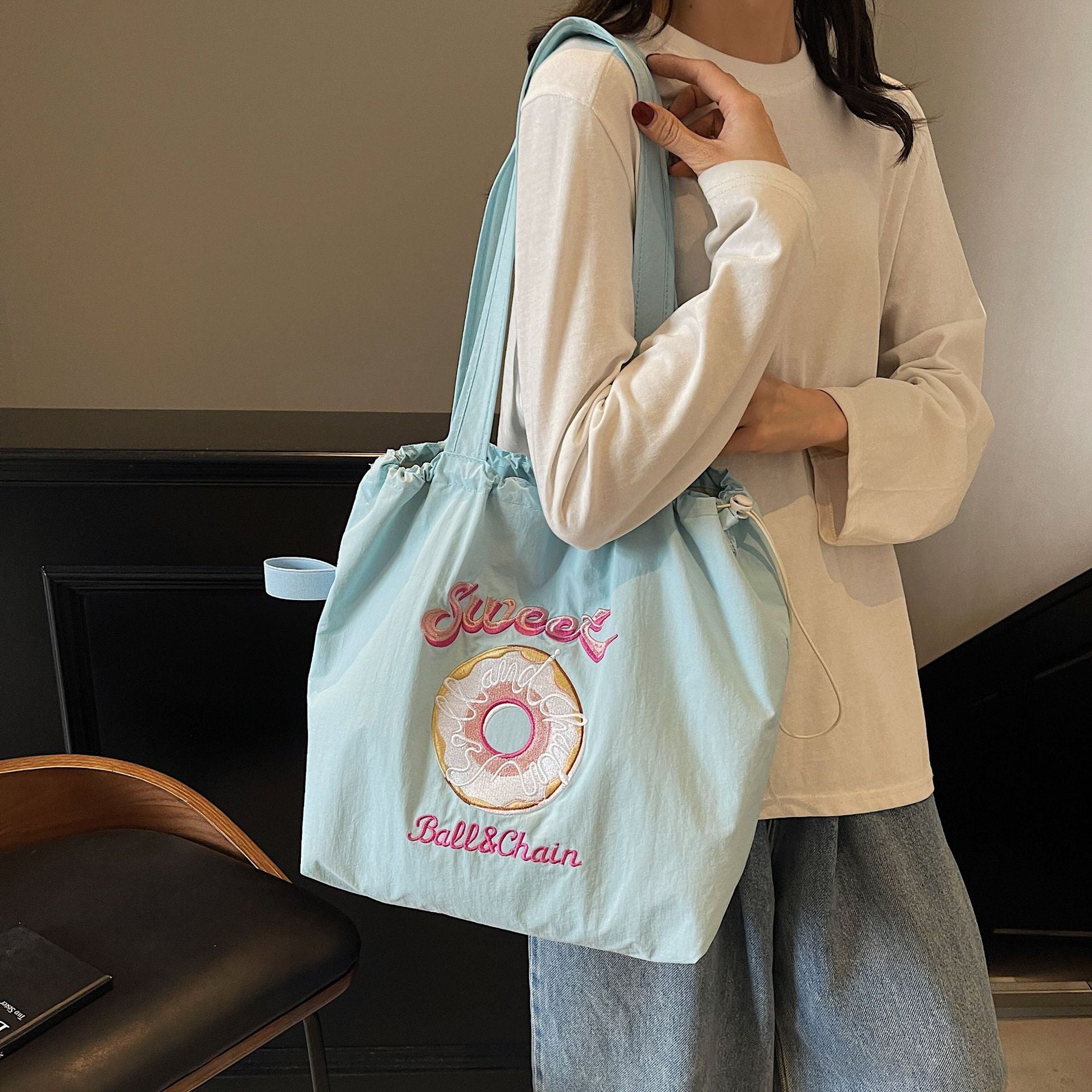 Donut Embroidery Tote Bag with Ball Chain for Women