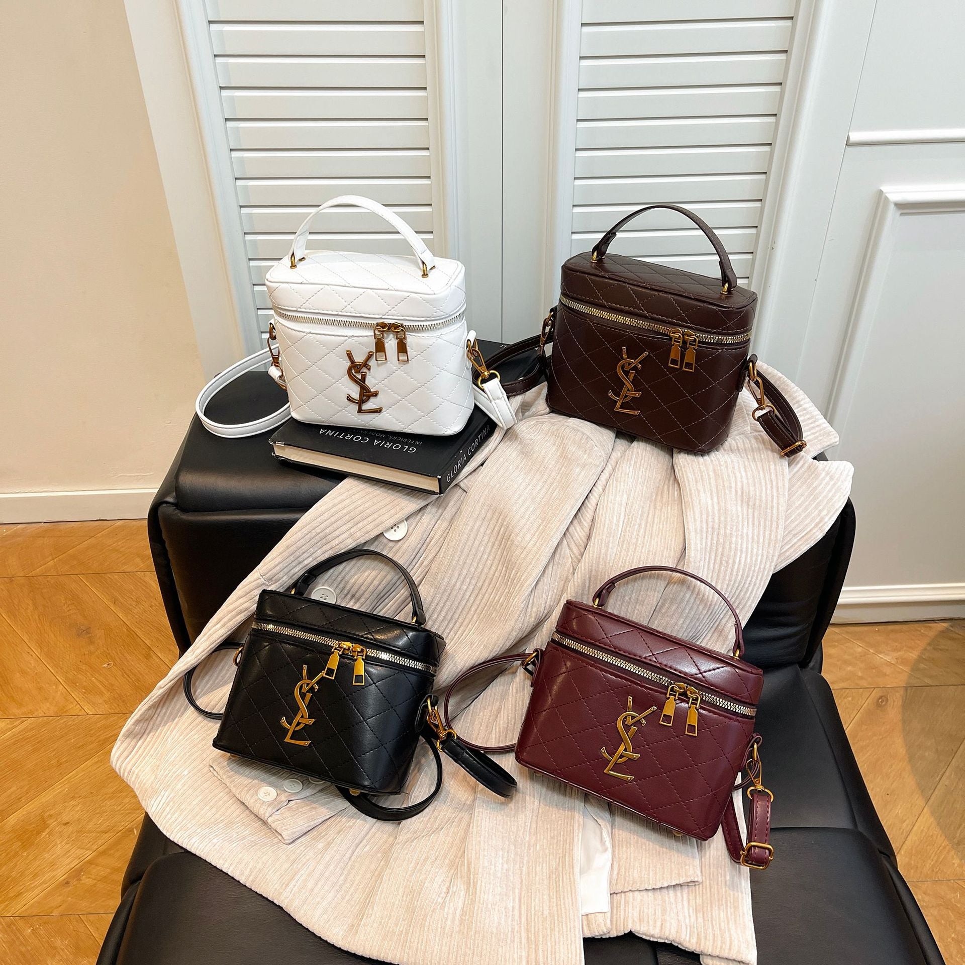 Poplar Forest Diamond Crossbody Small Square Shoulder Bag