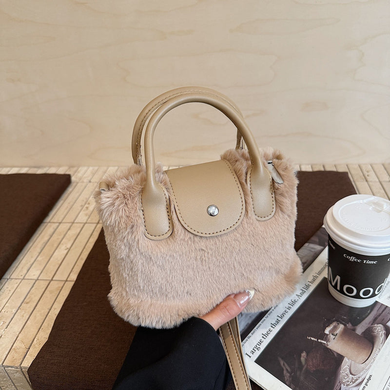 Light Luxury Plush Dragon Shoulder Bag for Women