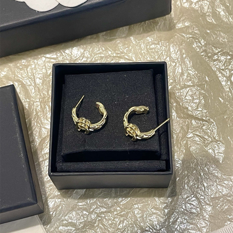 Golden Rhombus Pattern Double C Stud Earrings Women