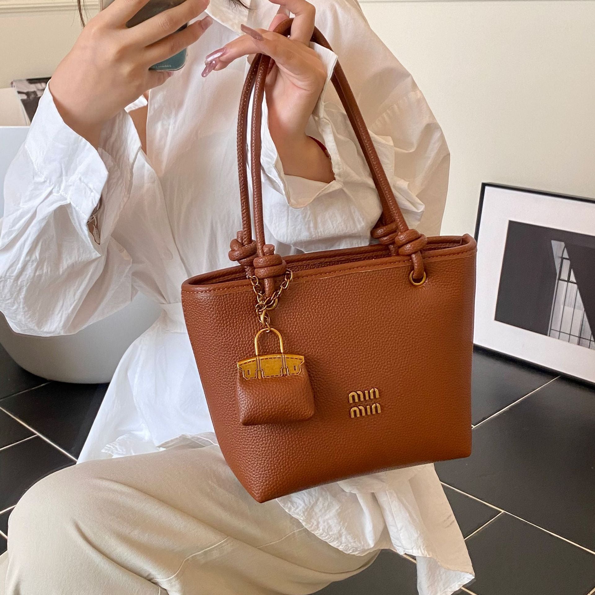 Retro Miu Luxury Bucket Tote Bag Large Capacity Shoulder