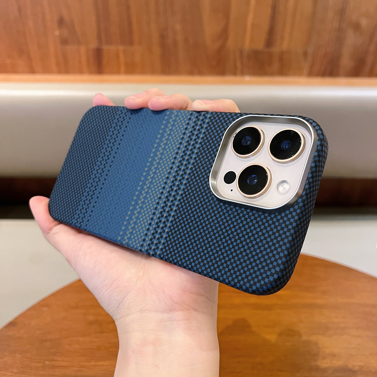 Carbon Fiber Magnetic iPhone 17 Pro Max Phone Case