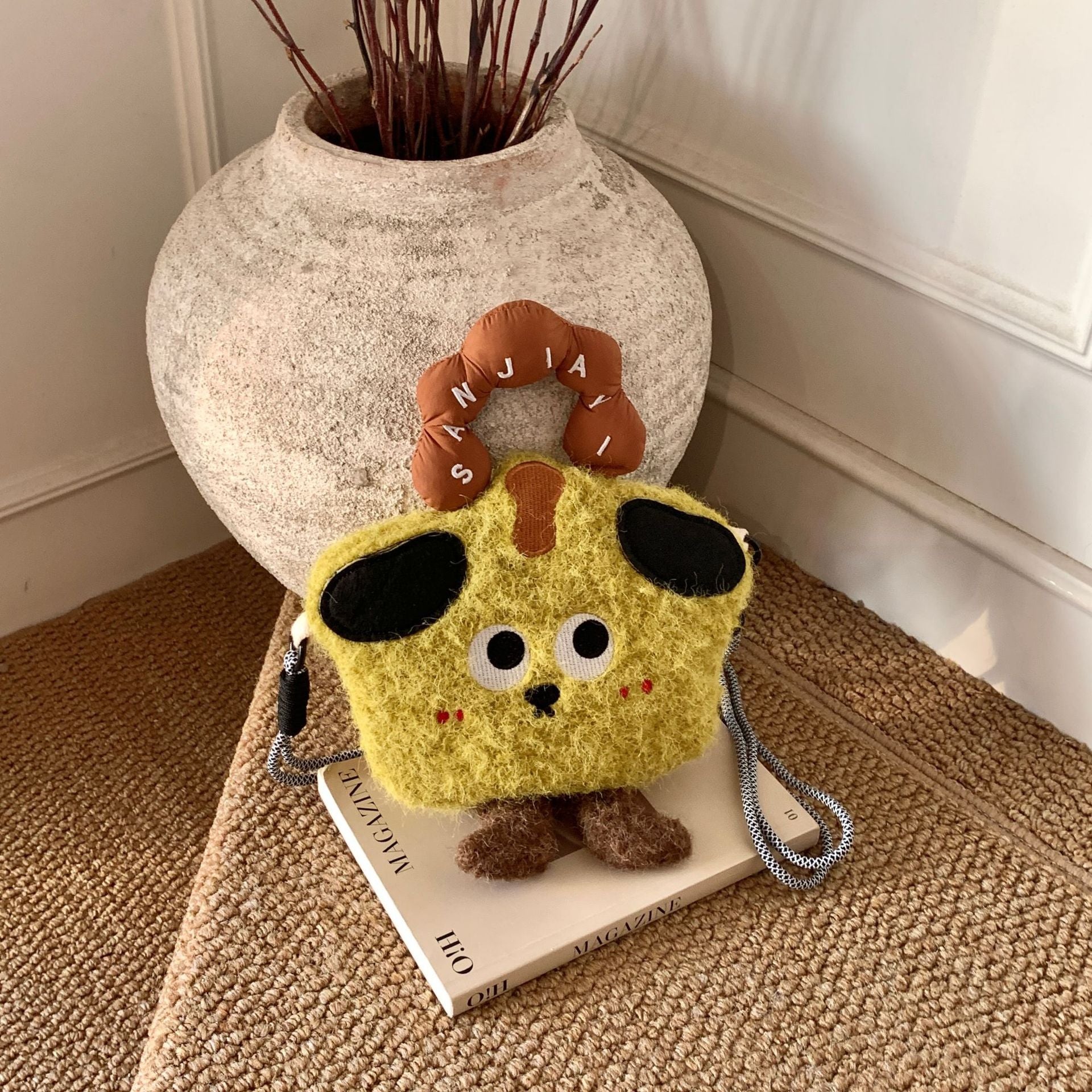 Cute Cartoon Mobile Phone Bag Plush Storage Shoulder Bag