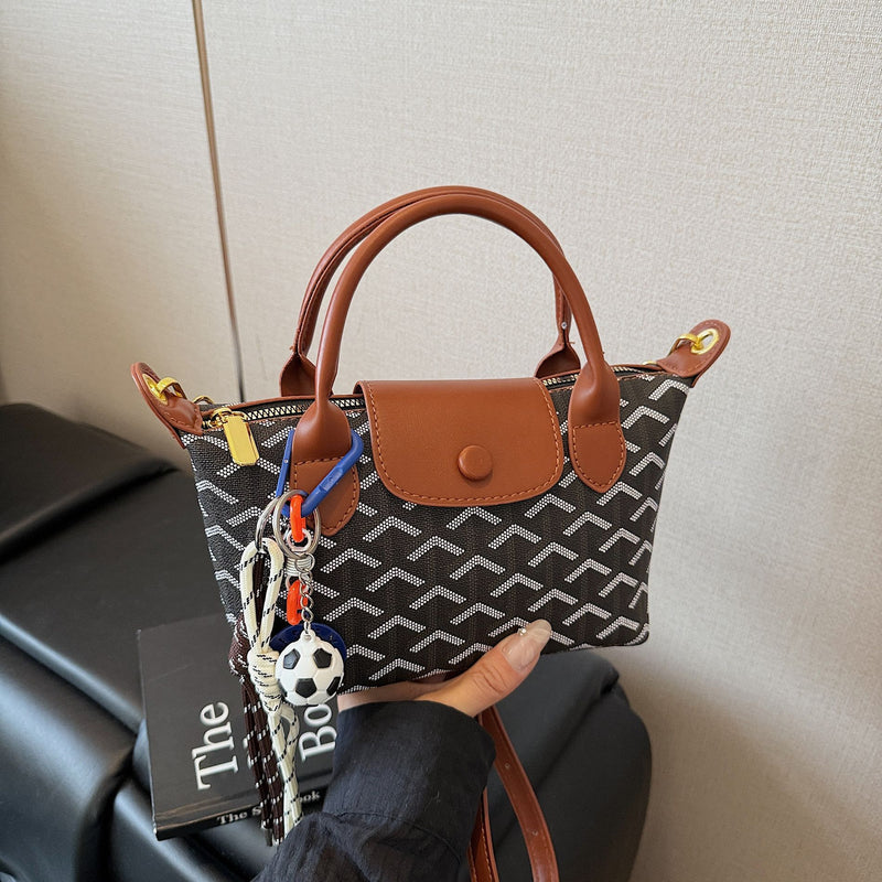 Retro Dragon Print Dumpling Shoulder Bag | Trendy Handbag