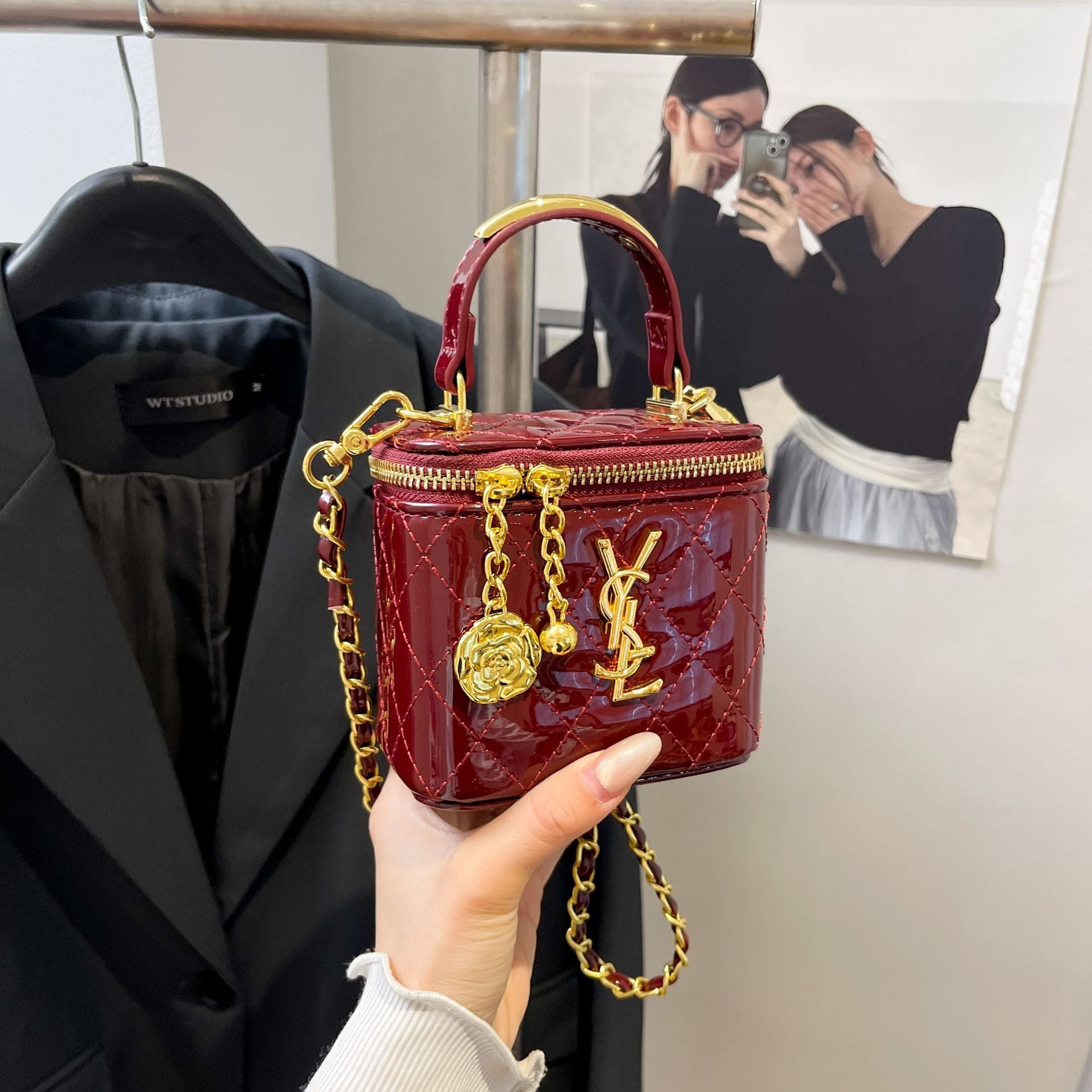 Light Luxury Embroidery Chain Crossbody Square Bag for Women