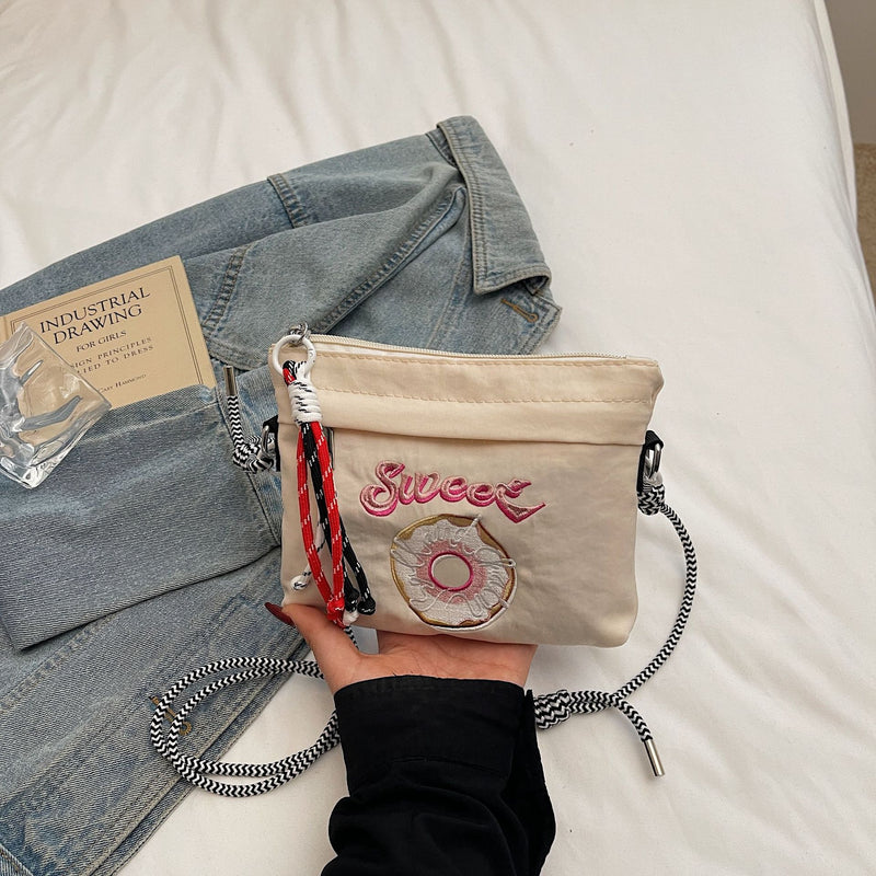 Donut Chain Shoulder Bag for Women Fashion Commuter Bag