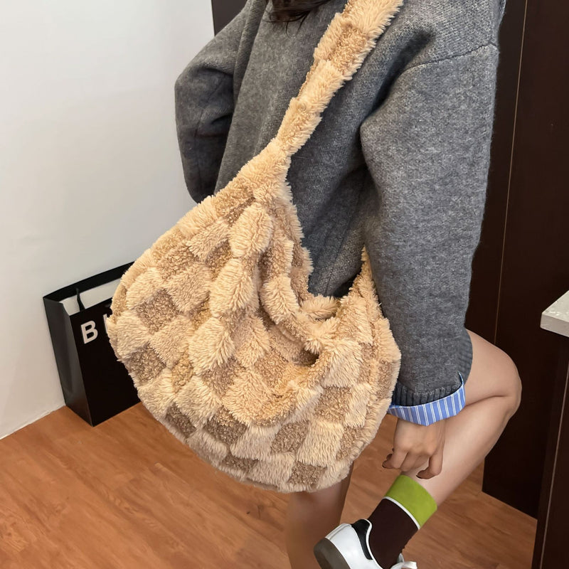 Large Capacity Plaid Shoulder Bag Trendy Commuter Bag
