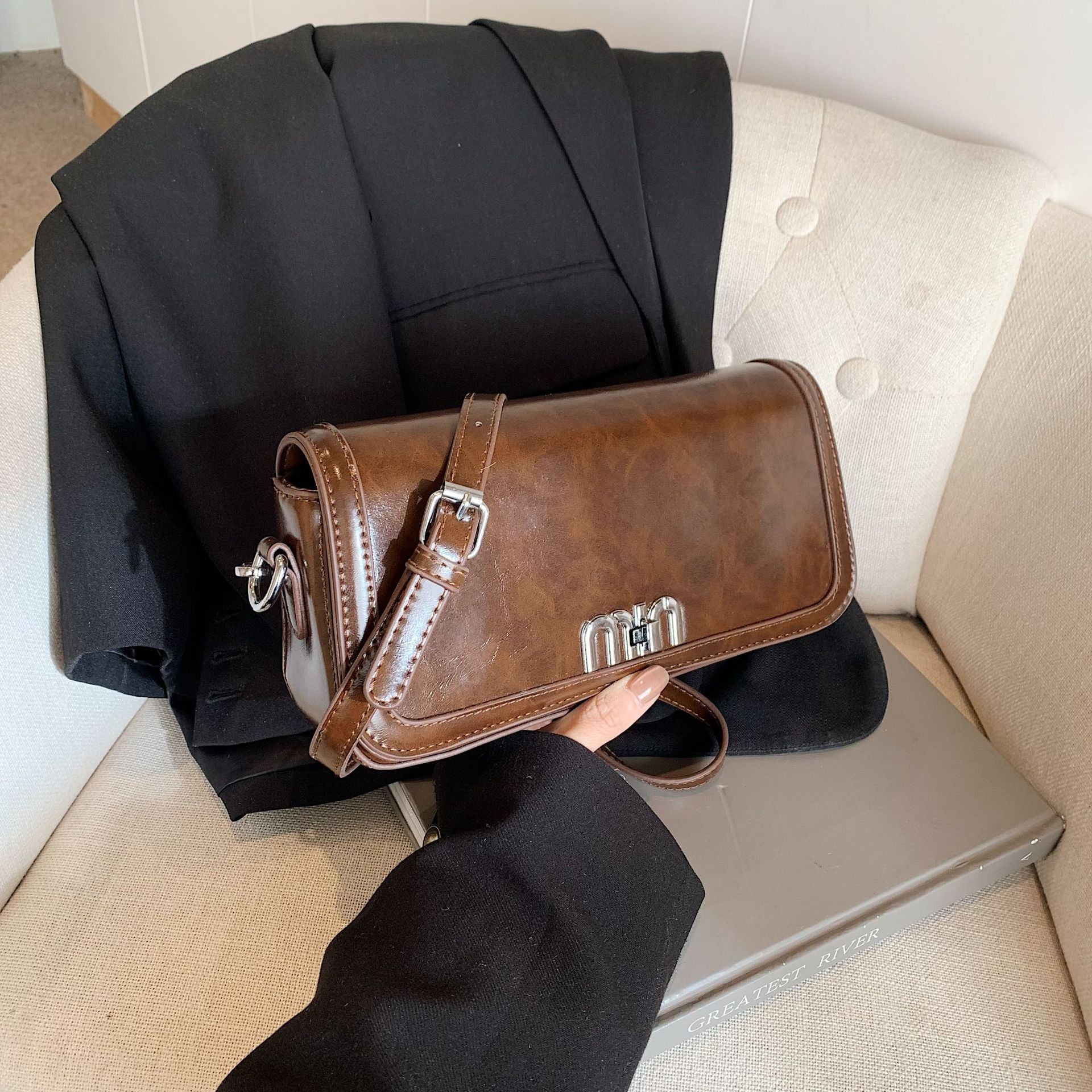 Tide Premium Oil Wax Leather Crossbody Shoulder Bag